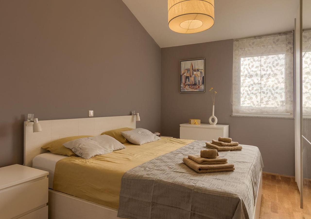 Apartment Leki - Newly Renovated, Modern City Spot Πούλα Εξωτερικό φωτογραφία