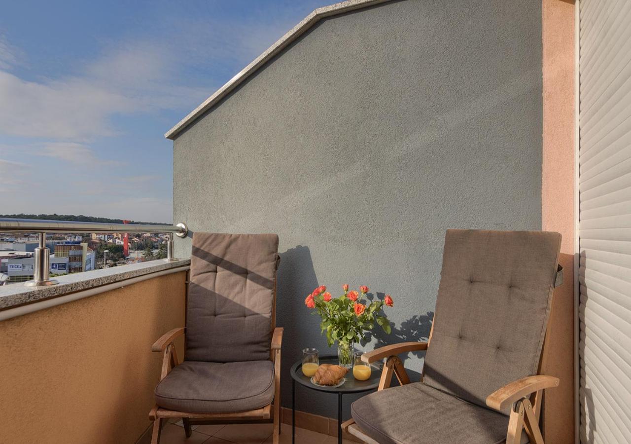 Apartment Leki - Newly Renovated, Modern City Spot Πούλα Εξωτερικό φωτογραφία
